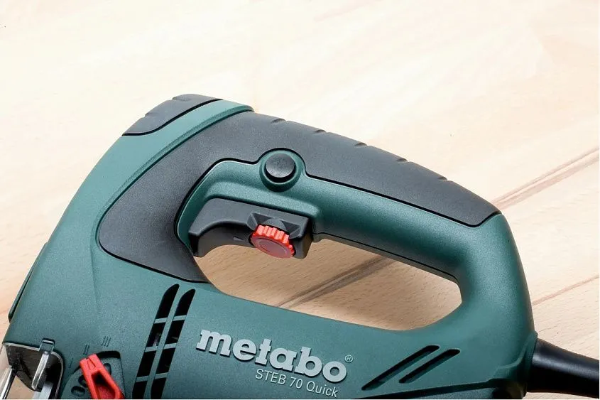 Лобзик METABO STEB 70 Quick 601040000